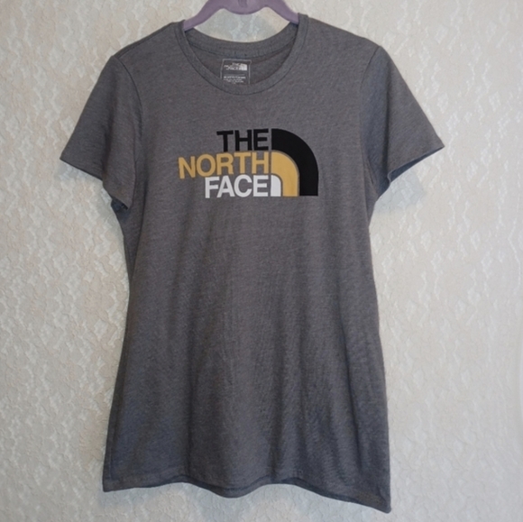 The North Face Tops - ❤️‍🔥 THE NORTH FACE XS Classic Fit Gray/Yellow/Black s.s Shirt